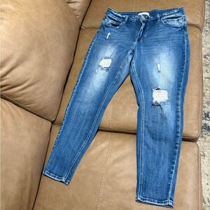 KanCan Distressed Skinny Jeans in Blue